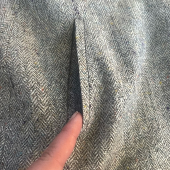 Talbots Skirt Womens 10 Grey Wool Blend Herringbone Lined Scallop Hem - Picture 3 of 5